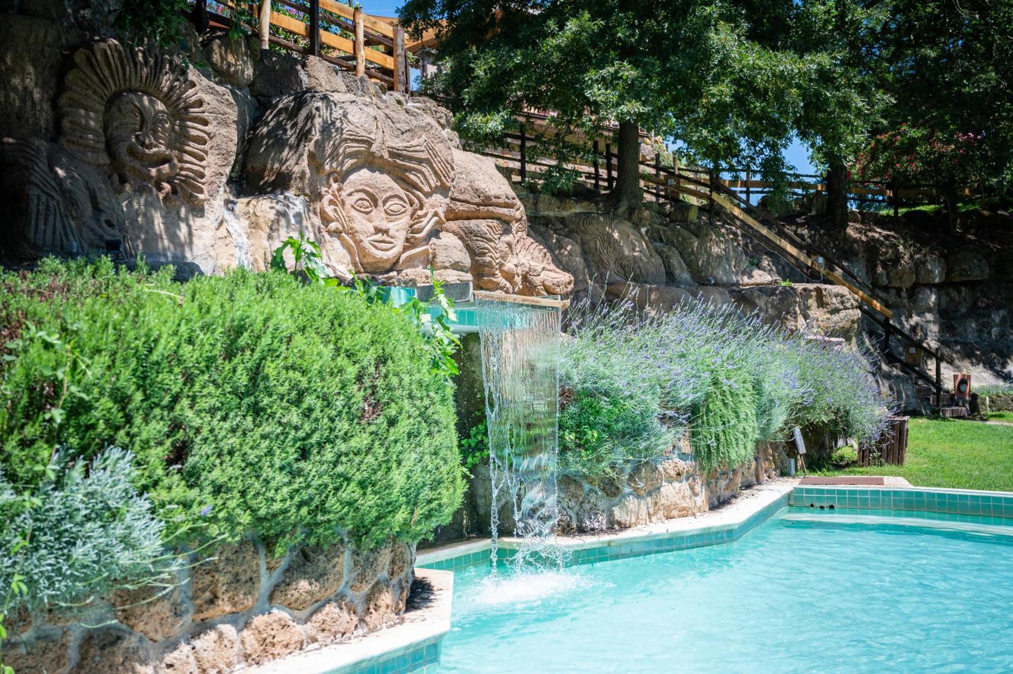 Villaggio Le Querce Sorano  Exterior photo